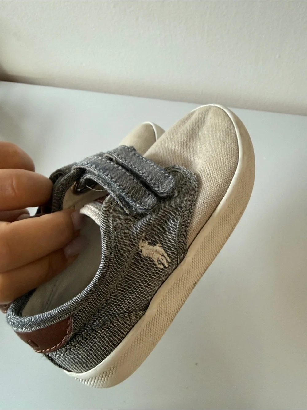 Polo Ralph Lauren stylish canvas